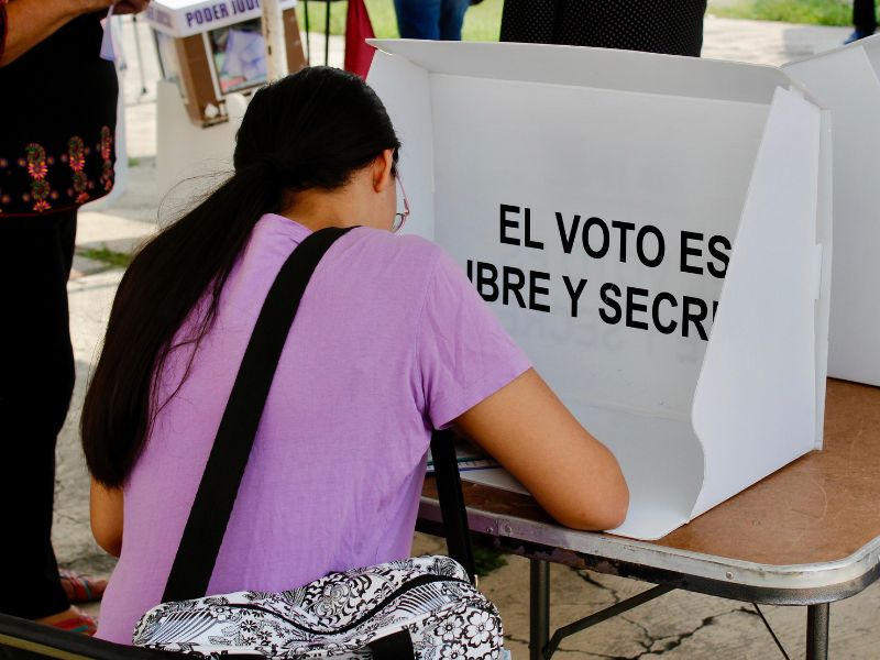 26 millones de jóvenes; la población más numerosa pero la que menos vota, ¿por qué?